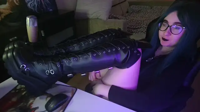 el sweety online show from February 21, 2025, 11:44 am