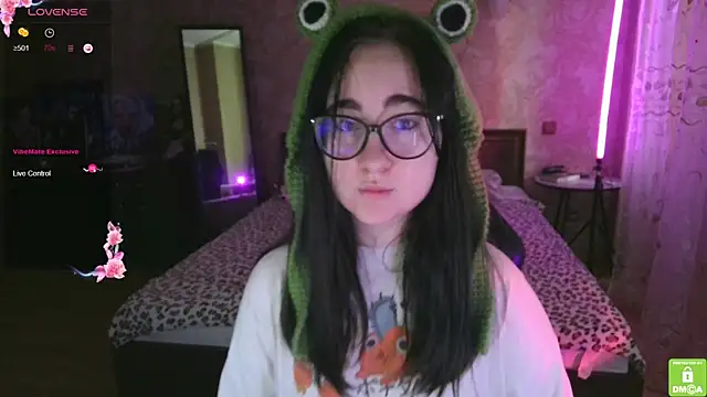 el sweety online show from November 7, 2025, 9:09 am