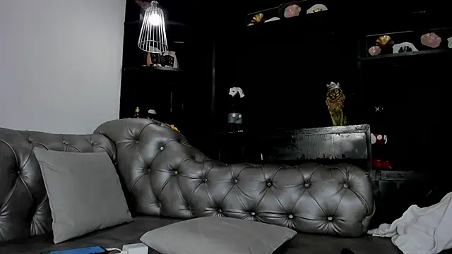 Snapshot of HeellBoy_ chatting on November 23, 2025, 2:22 am HeellBoy online show from November 23, 2025, 2:22 am