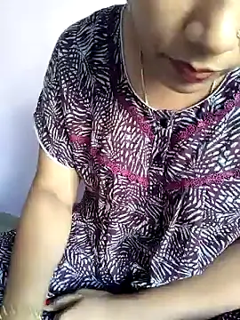 Snapshot of samitasharma chatting on January 3, 2025, 10:52 am samitasharma online show from January 3, 2025, 10:52 am