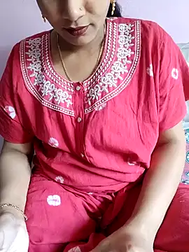 Snapshot of samitasharma chatting on January 4, 2025, 4:44 am samitasharma online show from January 4, 2025, 4:44 am