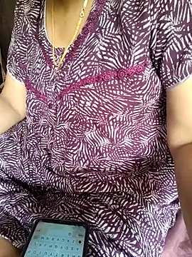 samitasharma online show from November 3, 2025, 6:36 am