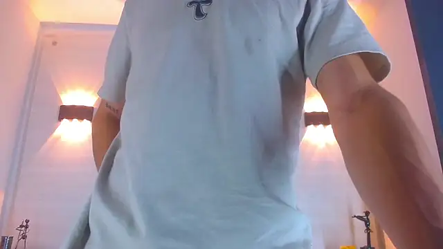 Snapshot of Molly_Spears chatting on February 12, 2025, 3:16 pm Molly Spears online show from February 12, 2025, 3:16 pm