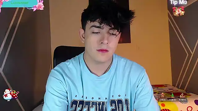 Snapshot of nolan_twink1 chatting on December 12, 2024, 5:37 pm nolan twink1 online show from December 12, 2024, 5:37 pm