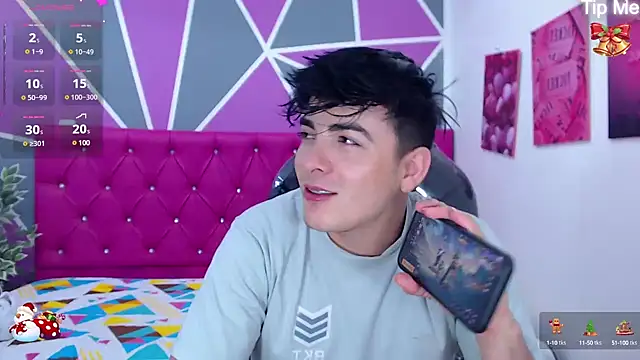 Snapshot of nolan_twink1 chatting on December 15, 2024, 12:29 am nolan twink1 online show from December 15, 2024, 12:29 am