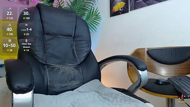 Snapshot of nolan_twink1 chatting on January 25, 2025, 8:53 pm nolan twink1 online show from January 25, 2025, 8:53 pm