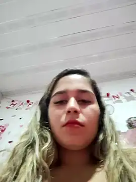 LaurenWelly  online show from February 8, 2025, 2:36 am