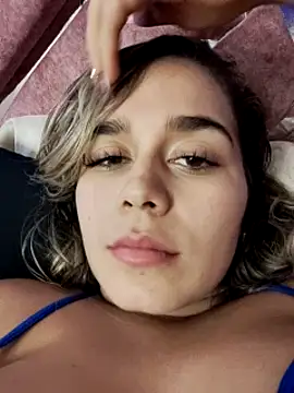 LaurenWelly  online show from February 9, 2025, 1:22 am