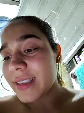 LaurenWelly  online show from February 20, 2025, 11:43 pm