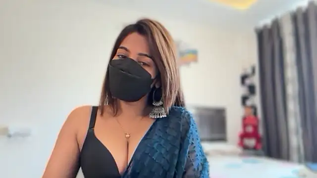 Hotty-Sana online show from March 28, 2026, 5:07 am