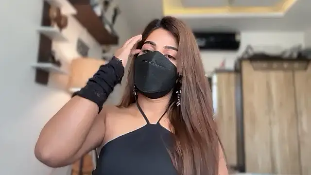 Hotty-Sana online show from April 16, 2026, 5:08 am