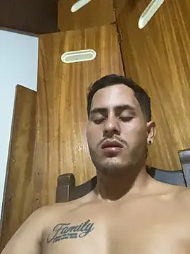 Snapshot of Dalton_oficial chatting on November 1, 2025, 10:56 pm Dalton oficial online show from November 1, 2025, 10:56 pm