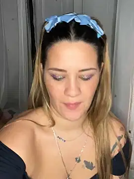 susanahart online show from December 14, 2024, 11:01 pm