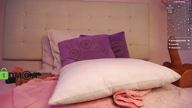 Snapshot of Cristal__adams chatting on March 4, 2025, 3:59 pm Cristal adams online show from March 4, 2025, 3:59 pm