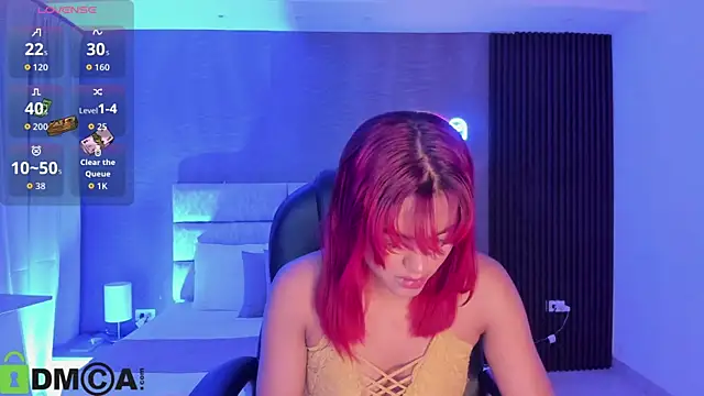 Snapshot of Cristal__adams chatting on September 17, 2025, 12:40 pm Cristal adams online show from September 17, 2025, 12:40 pm