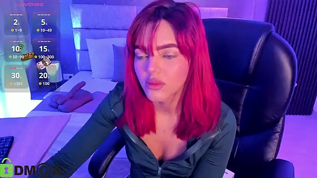 Snapshot of Cristal__adams chatting on October 3, 2025, 12:57 pm Cristal adams online show from October 3, 2025, 12:57 pm