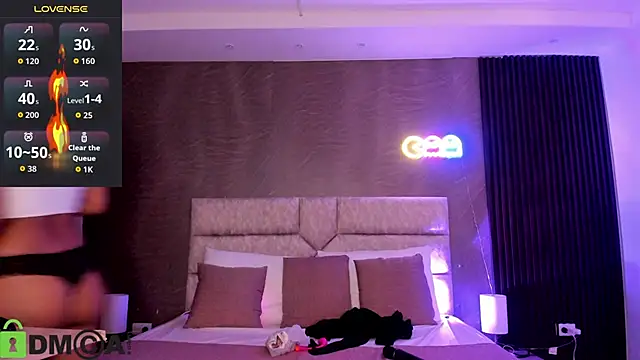 Snapshot of Cristal__adams chatting on October 26, 2025, 12:22 pm Cristal adams online show from October 26, 2025, 12:22 pm