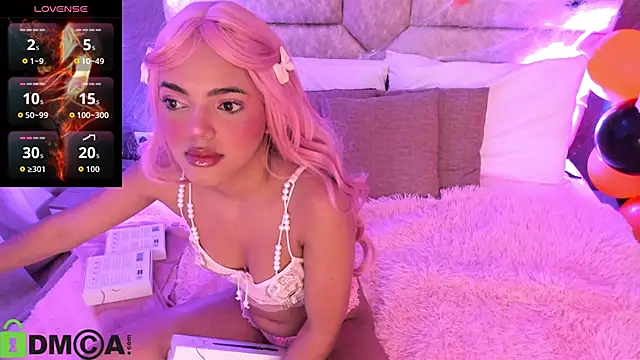 Snapshot of Cristal__adams chatting on October 31, 2025, 12:28 pm Cristal adams online show from October 31, 2025, 12:28 pm