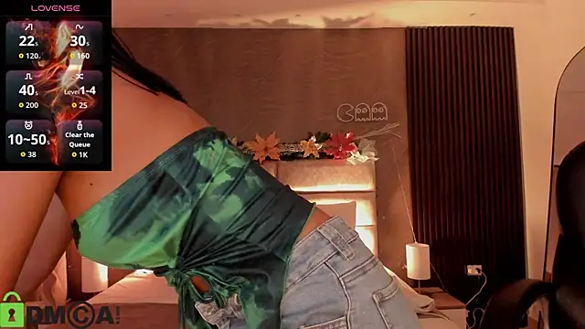 Snapshot of Cristal__adams chatting on November 30, 2025, 12:09 pm Cristal adams online show from November 30, 2025, 12:09 pm