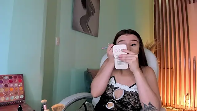 TinaJonnes  online show from November 30, 2025, 6:17 am