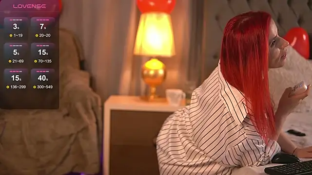 KyraCase online show from February 19, 2025, 11:25 pm