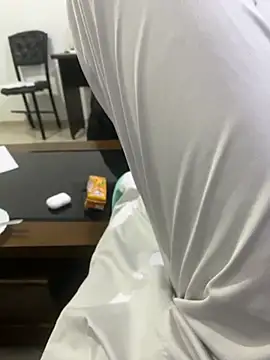 alex-riadh online show from January 12, 2025, 7:21 pm