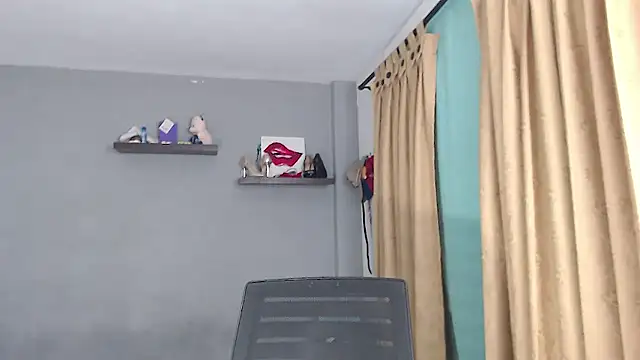 SusanLeroy online show from January 7, 2026, 10:29 am