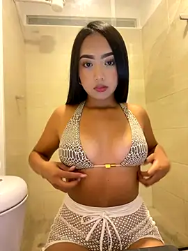 SOPHIACANDY19  online show from October 11, 2025, 11:25 pm