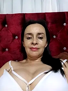 Samantha Sullivan  online show from February 19, 2025, 3:06 am