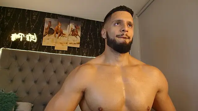 Cutetitslatin online show from September 20, 2025, 2:12 am