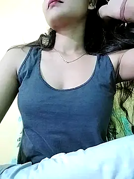 MISSQUEEN48 online show from March 3, 2025, 5:20 am