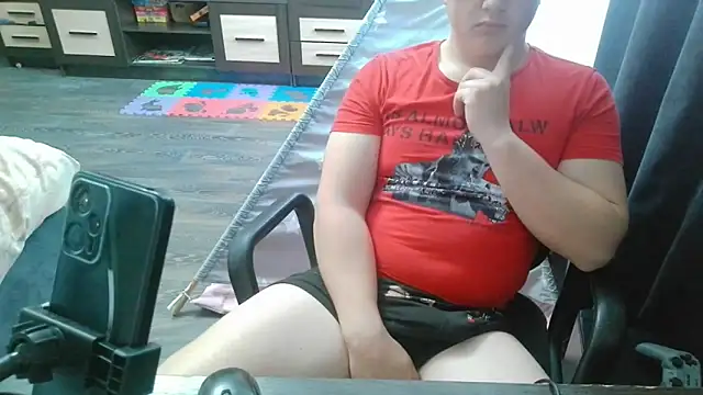 gamblingbum online show from April 14, 2026, 12:33 pm