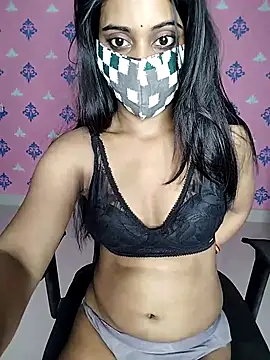 Snapshot of Sexy_eye-19 chatting on July 6, 2026, 5:37 am Sexy eye-19 online show from July 6, 2026, 5:37 am