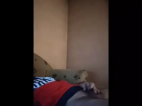 Vicktore007 online show from November 14, 2025, 11:13 pm