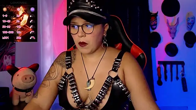 LilithSharon online show from September 27, 2025, 4:45 pm