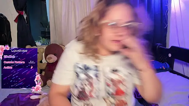 AnnieBigBoobs online show from September 29, 2025, 10:36 pm