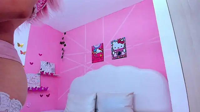 Snapshot of DaripQueen chatting on February 12, 2025, 2:32 pm DaripQueen online show from February 12, 2025, 2:32 pm