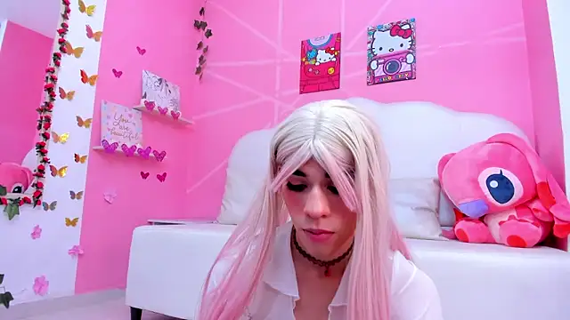 Snapshot of DaripQueen chatting on February 19, 2025, 5:49 pm DaripQueen online show from February 19, 2025, 5:49 pm