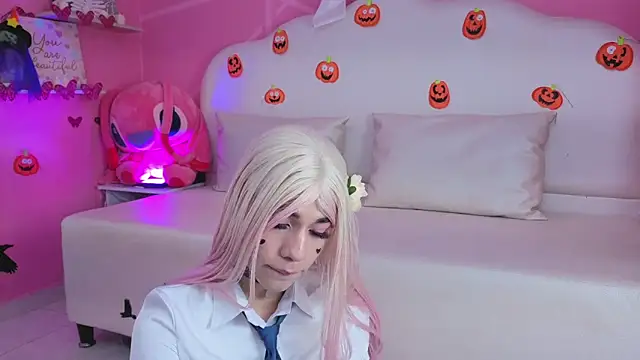 Snapshot of DaripQueen chatting on October 24, 2025, 1:29 pm DaripQueen online show from October 24, 2025, 1:29 pm