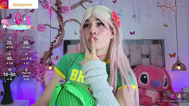 DaripQueen online show from April 9, 2026, 2:44 pm