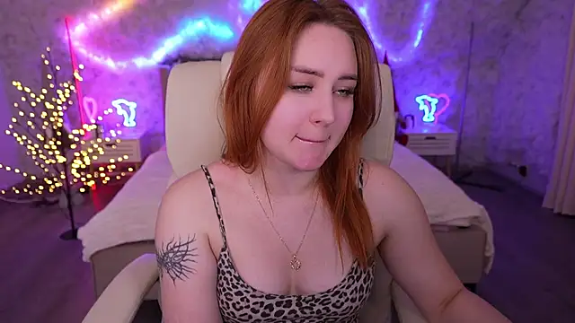 Snapshot of LovelyBell chatting on January 28, 2025, 6:38 am LovelyBell online show from January 28, 2025, 6:38 am