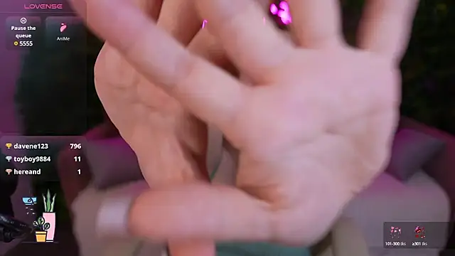 Snapshot of LovelyBell chatting on March 8, 2025, 1:57 pm LovelyBell online show from March 8, 2025, 1:57 pm