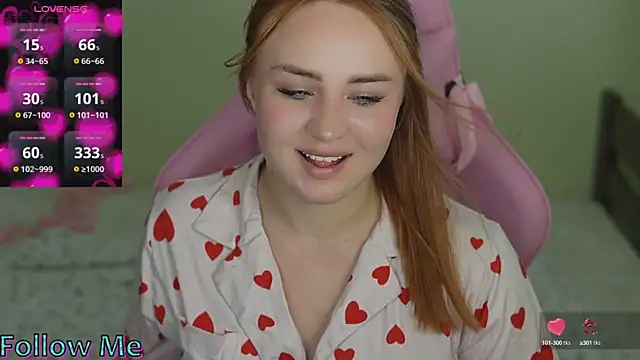 Snapshot of LovelyBell chatting on September 23, 2025, 1:47 pm LovelyBell online show from September 23, 2025, 1:47 pm