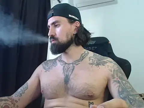 MateoHunk online show from September 11, 2025, 10:04 am