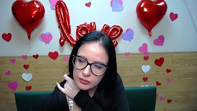 TayaBoret online show from January 29, 2025, 6:28 pm