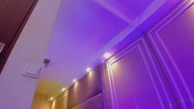 MadilynFox online show from February 15, 2025, 10:31 pm