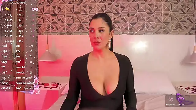 IvannaAnggel online show from February 15, 2025, 4:23 pm