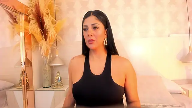 IvannaAnggel online show from October 10, 2025, 12:26 pm