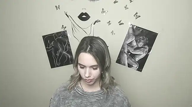  StAcY online show from December 24, 2024, 5:44 pm