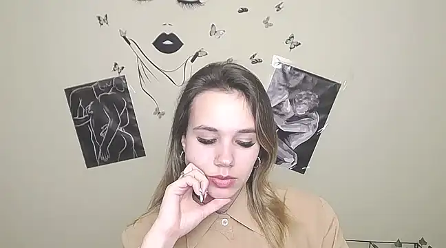  StAcY online show from March 13, 2025, 2:12 pm